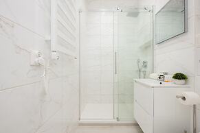 Apartment in Warsaw Center by Renters