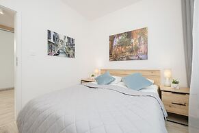 Apartment in Warsaw Center by Renters