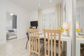 Apartment in Warsaw Center by Renters