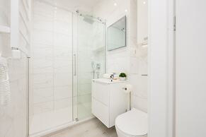 Apartment in Warsaw Center by Renters