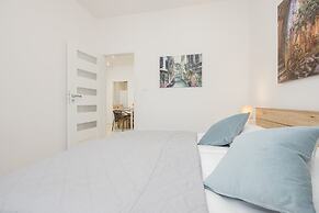 Apartment in Warsaw Center by Renters