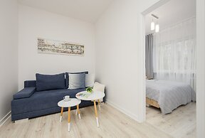 Apartment in Warsaw Center by Renters
