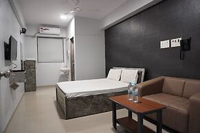 Hotel Apple Inn By GRB