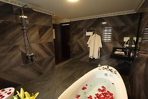 Hoang Gia Xa La Boutique Hotel