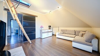 Apartamenty Sun & Snow Podamirowo Prywatna Willa nad Jeziorem Jamno