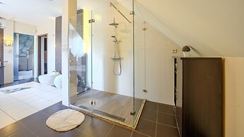 Apartamenty Sun & Snow Podamirowo Prywatna Willa nad Jeziorem Jamno