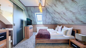 Apartamenty Sun & Snow Podamirowo Prywatna Willa nad Jeziorem Jamno