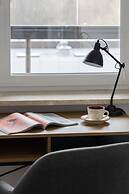 Apartment With Parking by Renters