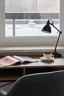 Apartment With Parking by Renters