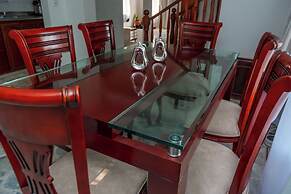 Lovely 4-bed House in Palmira Valle del Cauca