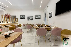 Hotiday Room Collection - Napoli Sant’Arcangelo