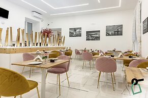 Hotiday Room Collection - Napoli Sant’Arcangelo