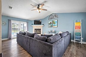 Twin Palms Beach House - Pool Hottub Game Room