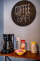 Twin Palms Beach House - Pool Hottub Game Room