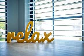 Twin Palms Beach House - Pool Hottub Game Room