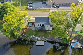 Lazy River Villa - Hottub Fenced Yard Sleeps 11