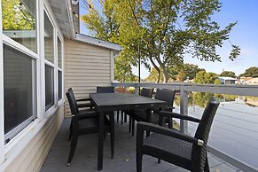 Lazy River Villa - Hottub Fenced Yard Sleeps 11