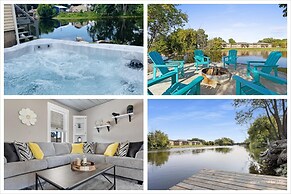 Lazy River Villa - Hottub Fenced Yard Sleeps 11