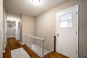 Brew City Game Room Fenced Yard Sleeps 13