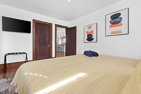 Riverfront Kayaks Bay Access Sleeps 15