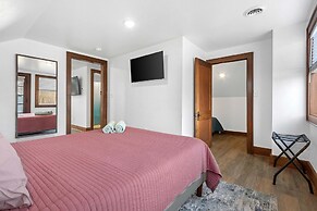 Riverfront Kayaks Bay Access Sleeps 15