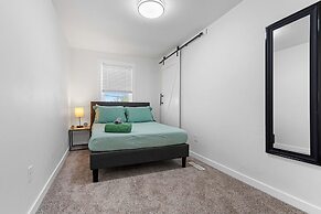 Small Town Retreat- 5br- Movie Theater Room