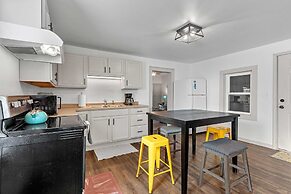 Small Town Retreat- 5br- Movie Theater Room