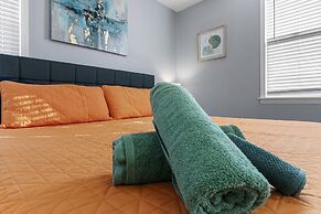 The Waterfront - Waterslide Game Room Sleeps 26