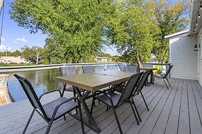 The Waterfront - Waterslide Game Room Sleeps 26