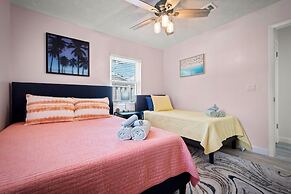 Sailfish Beach House - Pool Hottub Putting Green