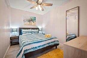 Sailfish Beach House - Pool Hottub Putting Green