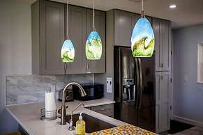 Sailfish Beach House - Pool Hottub Putting Green