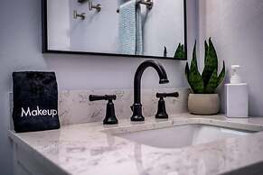 Sailfish Beach House - Pool Hottub Putting Green