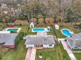 Sailfish Beach House - Pool Hottub Putting Green