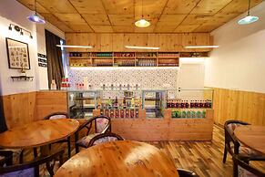 The Crosswoods Three