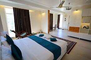 The Crosswoods Three