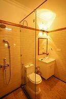 The Crosswoods Three