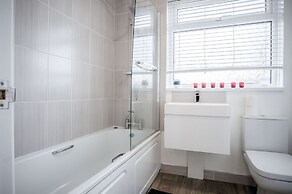 Pencw Valley View - 3 Bed Apartment - Saundersfoot