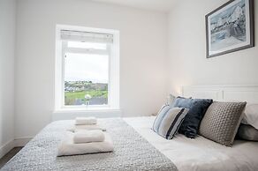 Pencw Valley View - 3 Bed Apartment - Saundersfoot