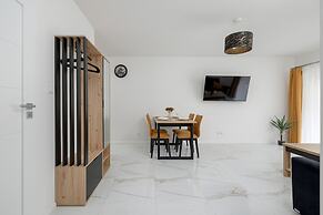 Międzywodzie Garden & Parking by Renters