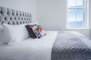 St Catherine's View - 2 Bedroom - Panorama - Tenby