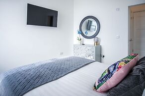 St Catherine's View - 2 Bedroom - Panorama - Tenby