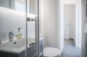 St Catherine's View - 2 Bedroom - Panorama - Tenby