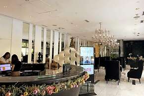 Azure 1BR Citylights With Netlfix Near Airport