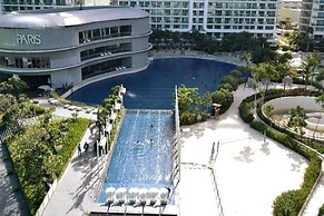 Azure 1BR Citylights With Netlfix Near Airport