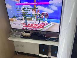 Azure 1BR Citylights With Netlfix Near Airport