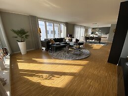 Beautiful 3-bed Apartment in Munchen