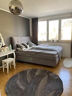 Beautiful 3-bed Apartment in Munchen
