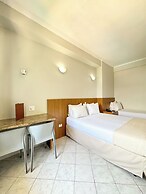 Ilha Porchat Hotel