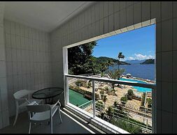 Ilha Porchat Hotel
